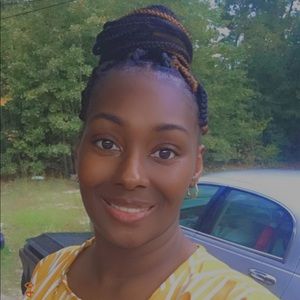 Meet your Posher, Kimberly